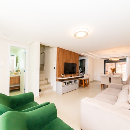 Imagem do imovel Vila das Araucárias | Casa em condomínio mobiliada com 3 quartos (1 suíte) no Santa Cândida | 124,29m²